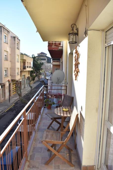 Apartamento De 3 Dormitorios 坎布里尔斯 外观 照片