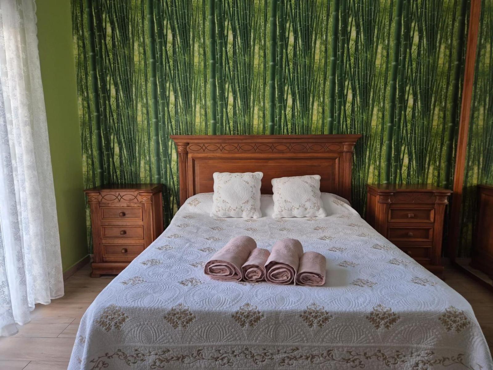 Apartamento De 3 Dormitorios 坎布里尔斯 外观 照片